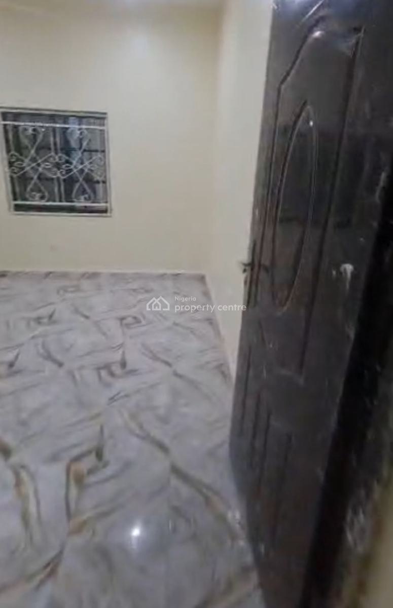 Renovated 2 Bedroom Flat, Ground Floor, Area 3, Garki, Abuja, Flat / Apartment for Rent