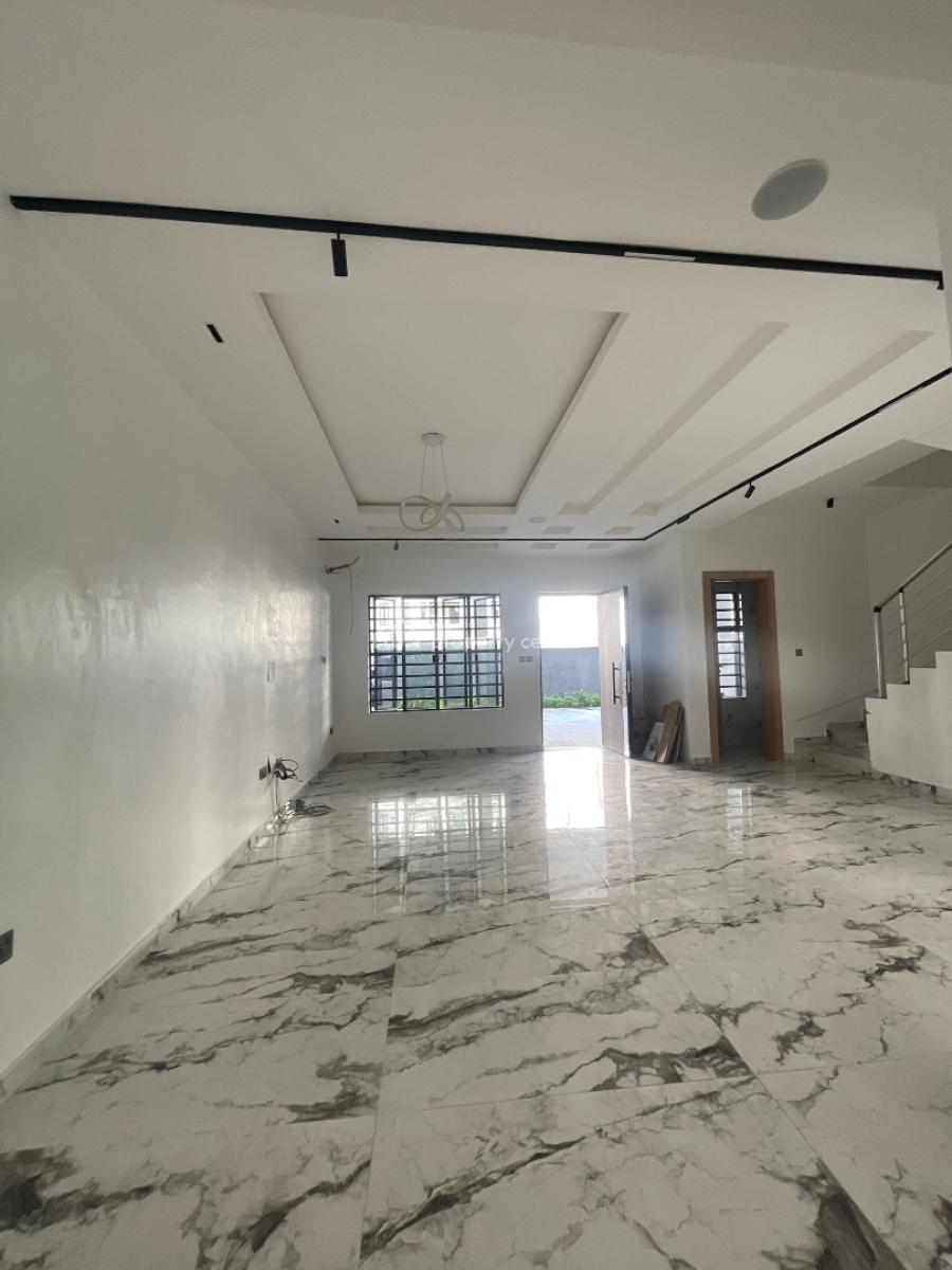 Exquisitely Built 4 Bedroom Terraced Duplex with Bq, Lekki Phase 1, Lekki, Lagos, Terraced Duplex for Sale