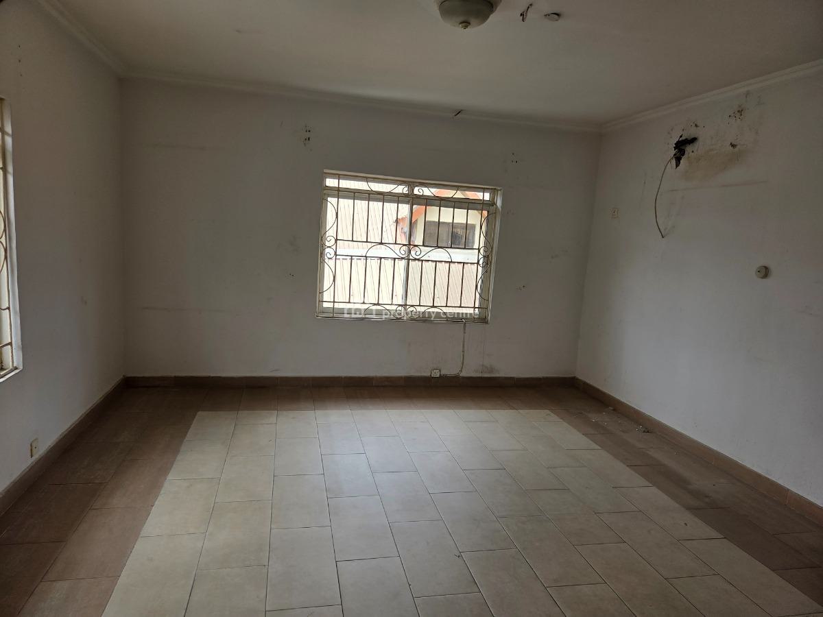 a Well Maintained 5 Bedroom Semi-detached Duplex with a Room Bq, Lekki Phase 1, Lekki, Lagos, Semi-detached Duplex for Rent