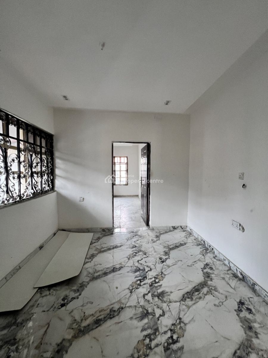 Spacious 1 Bedroom Apartment, Lekki Phase 1, Lekki, Lagos, Flat / Apartment for Rent