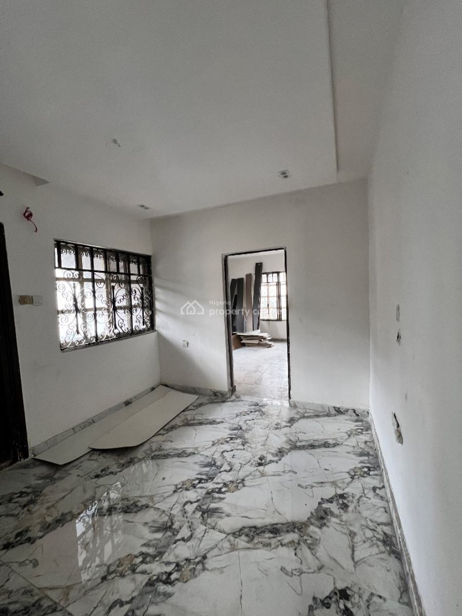 Spacious 1 Bedroom Apartment, Lekki Phase 1, Lekki, Lagos, Flat / Apartment for Rent