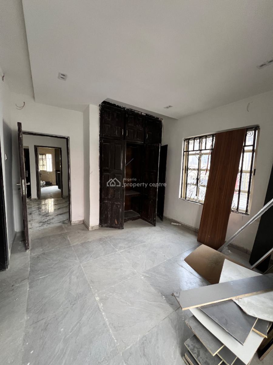 Spacious 1 Bedroom Apartment, Lekki Phase 1, Lekki, Lagos, Flat / Apartment for Rent