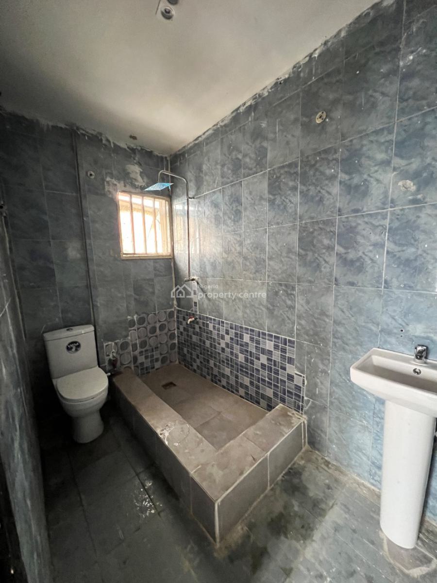 Spacious 1 Bedroom Apartment, Lekki Phase 1, Lekki, Lagos, Flat / Apartment for Rent