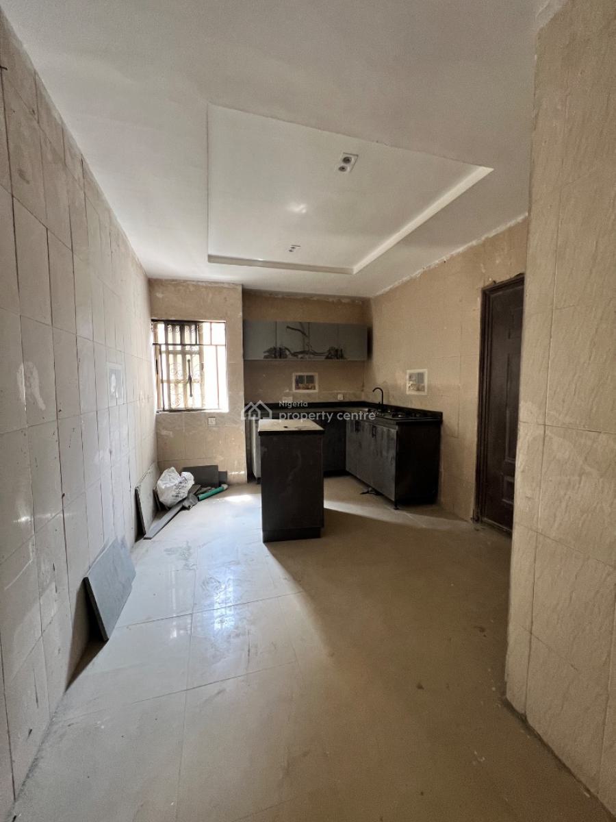 Spacious 1 Bedroom Apartment, Lekki Phase 1, Lekki, Lagos, Flat / Apartment for Rent