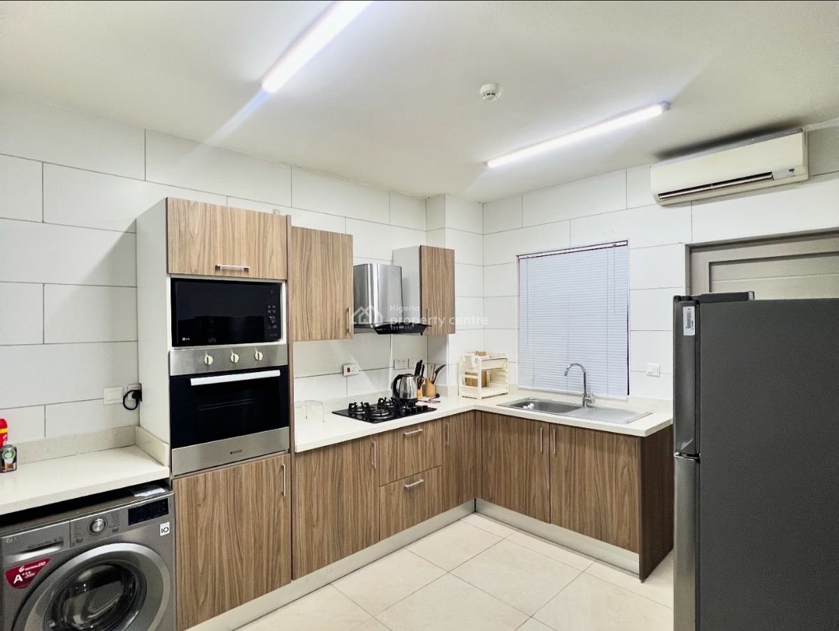 Luxury 2 Bedroom Apartment with Swimming Pool and Gym, Ikoyi, Lagos, Flat / Apartment Short Let