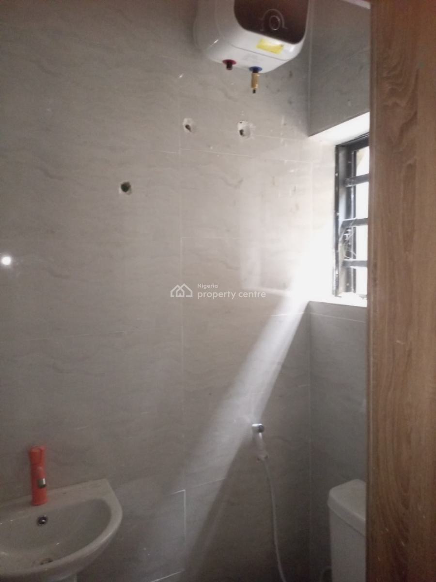 Newly Built Miniflat, Maroko, Off Mobil Road, Ilaje, Ajah, Lagos, Mini Flat (room and Parlour) for Rent