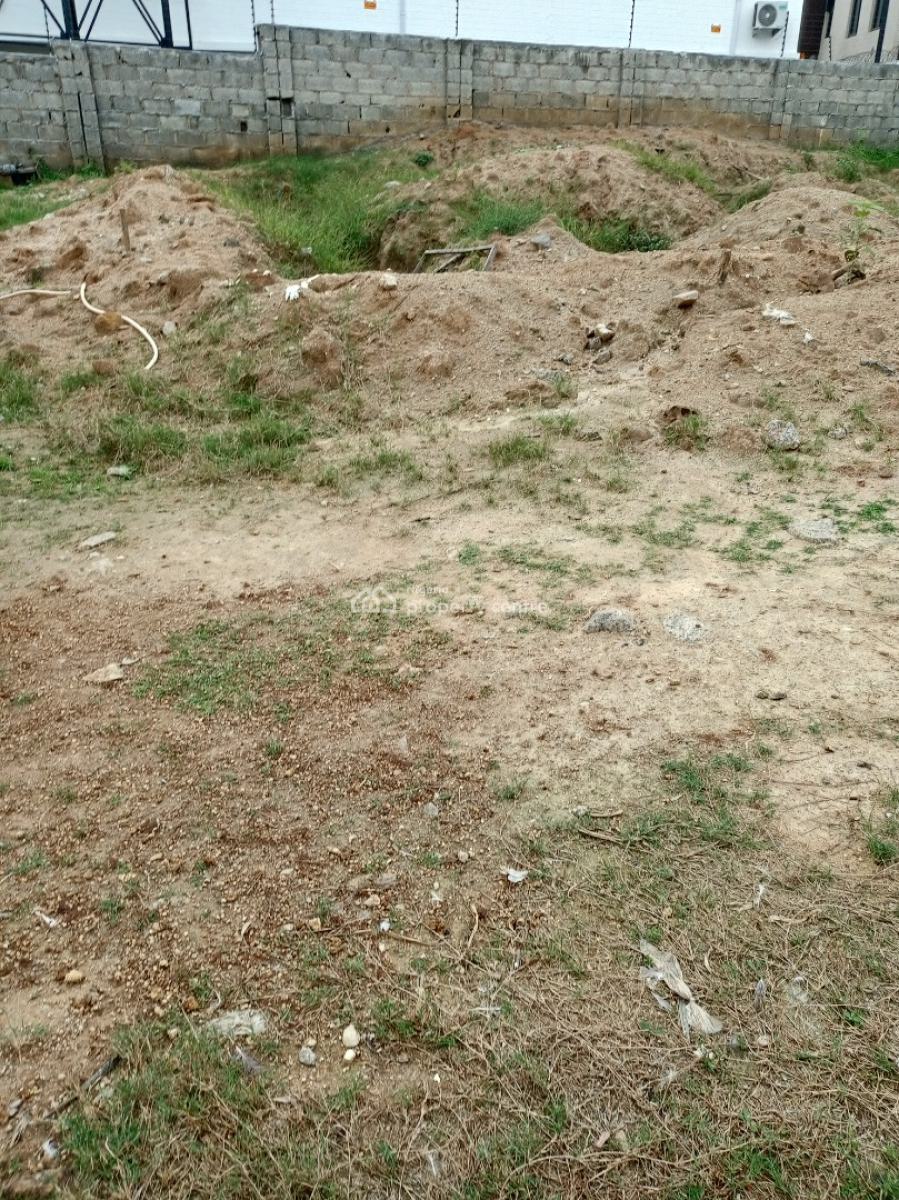 Residential Land.   Flat Land.   Fully Developed Area, Buildable and L, Along Living Faith Church,by Bon Hotel, Jahi, Abuja, Residential Land for Sale