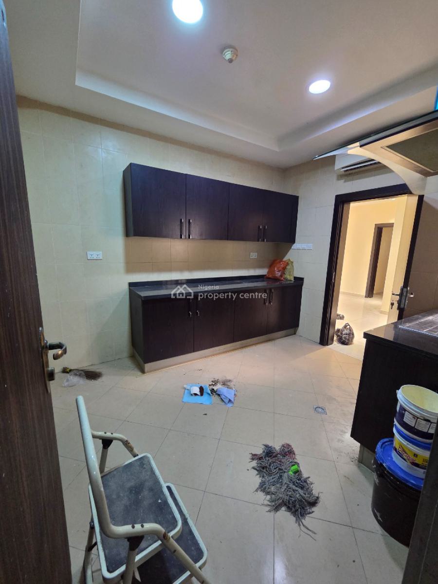 a Fully Serviced  3 Bedroom  Apartment with a Room Bq, Old Ikoyi, Ikoyi, Lagos, Flat / Apartment for Rent