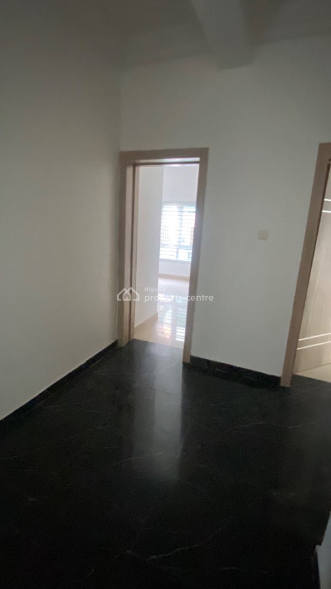 Luxury 3 Bedroom Flat + Bq, Gilmore, Jahi, Abuja, Flat / Apartment for Rent