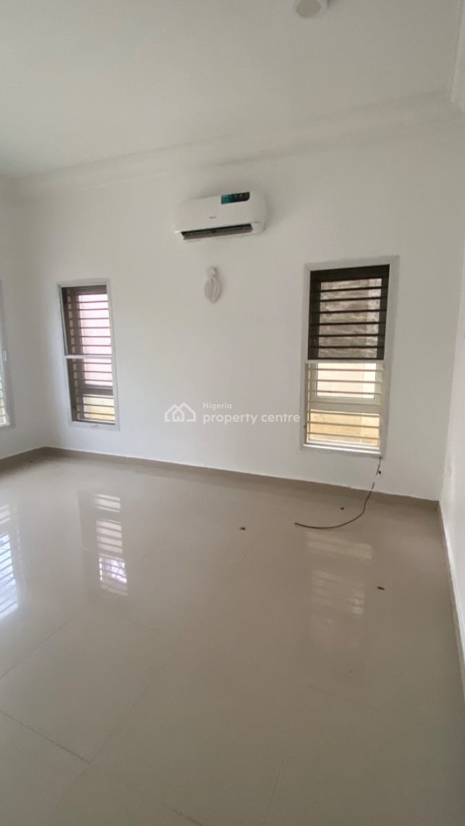 Luxury 3 Bedroom Flat + Bq, Gilmore, Jahi, Abuja, Flat / Apartment for Rent