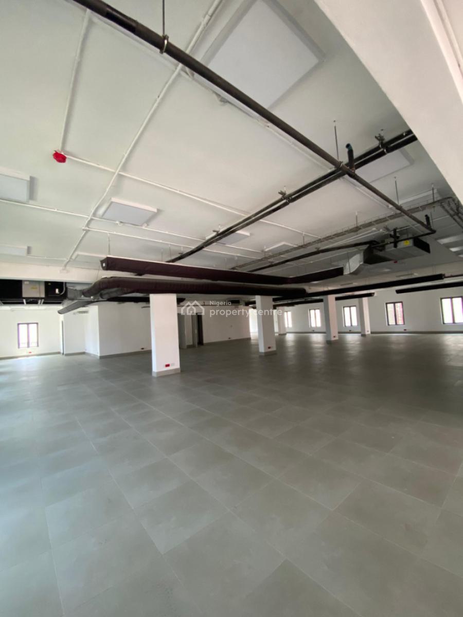 Commercial Building, Lekki Phase 1, Lekki, Lagos, Commercial Property for Rent