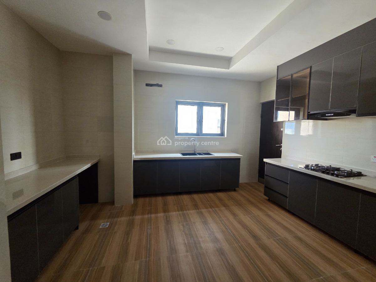 Newly Built & Serviced 2 Bedroom  Apartment, Lekki Phase 1, Lekki, Lagos, Flat / Apartment for Rent