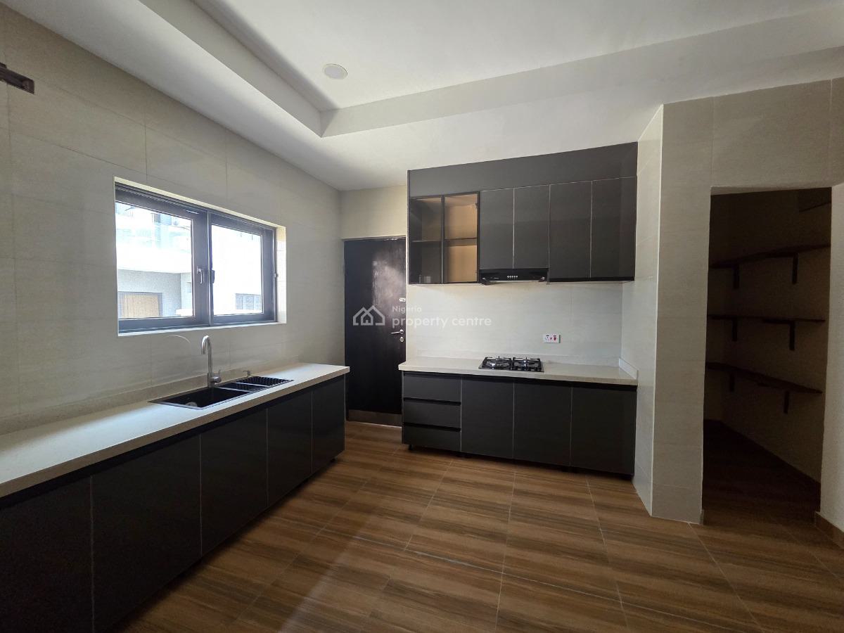 Newly Built & Serviced 2 Bedroom  Apartment, Lekki Phase 1, Lekki, Lagos, Flat / Apartment for Rent