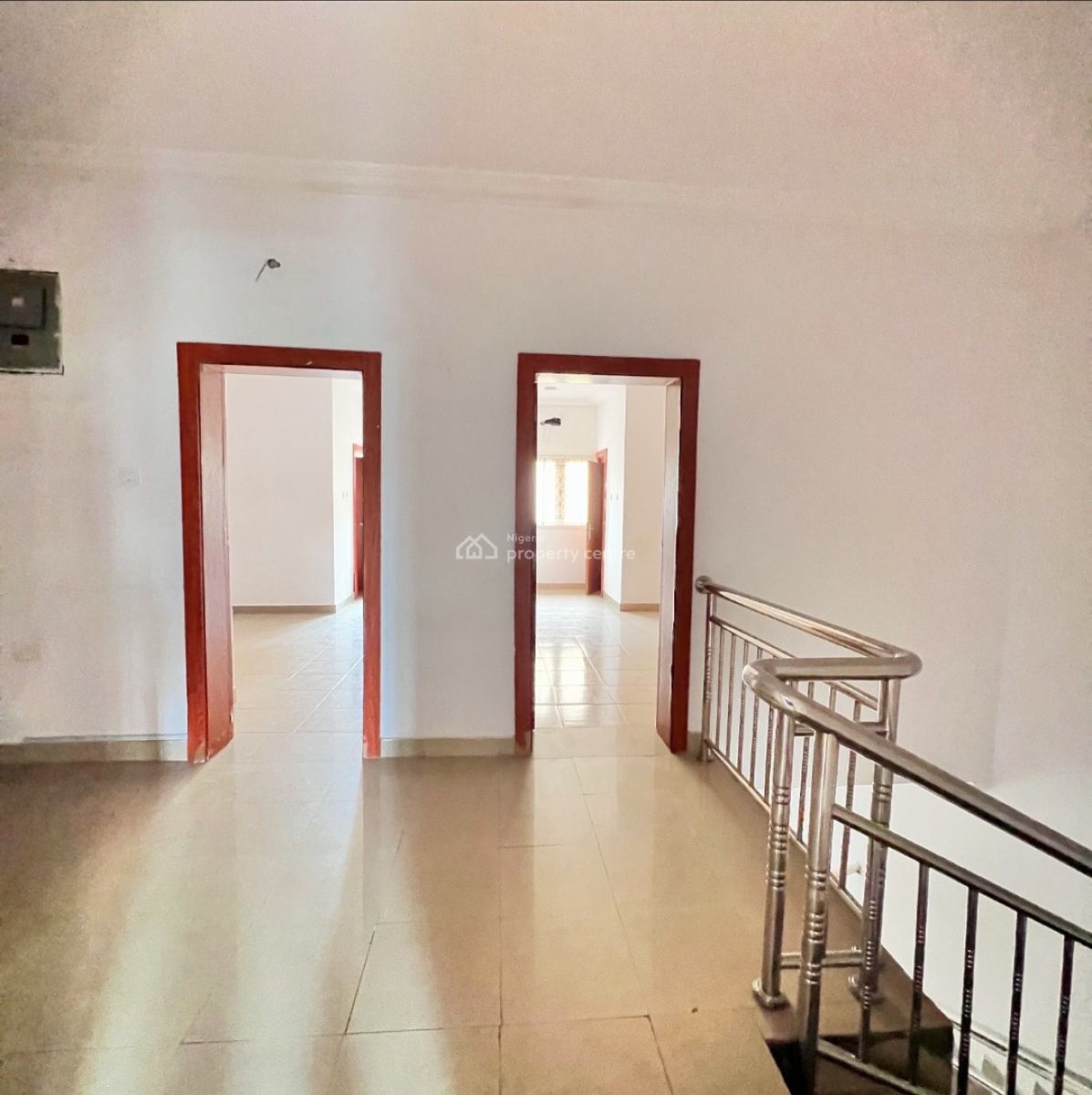 Spacious 3 Bedroom Terrace Duplex with a Room Bq, Lekki Phase 1, Lekki, Lagos, Terraced Duplex for Rent