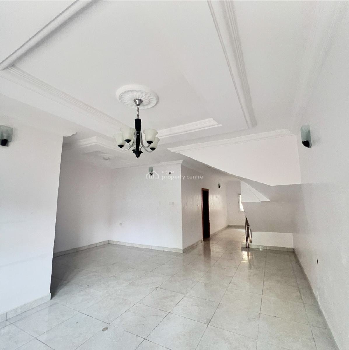 Spacious 3 Bedroom Terrace Duplex with a Room Bq, Lekki Phase 1, Lekki, Lagos, Terraced Duplex for Rent