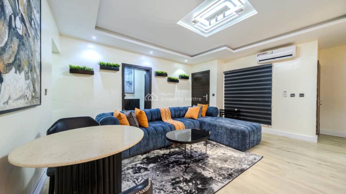 Two (1) Bedrooms Apartment Self Compound with Ps5 Offers a Luxurious S, Lekki Phase 1, Lekki, Lagos, Flat / Apartment Short Let