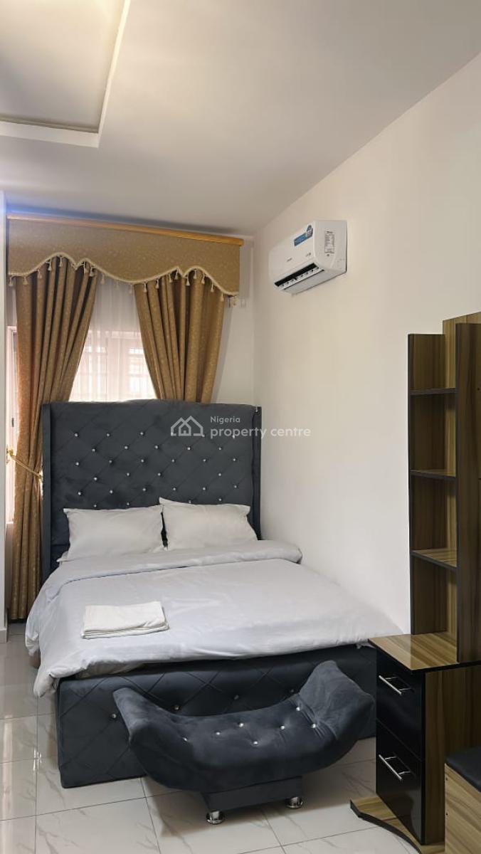 Luxury 3-bedroom Duplex, Ikota Gra, Ikota, Lekki, Lagos, Flat / Apartment Short Let