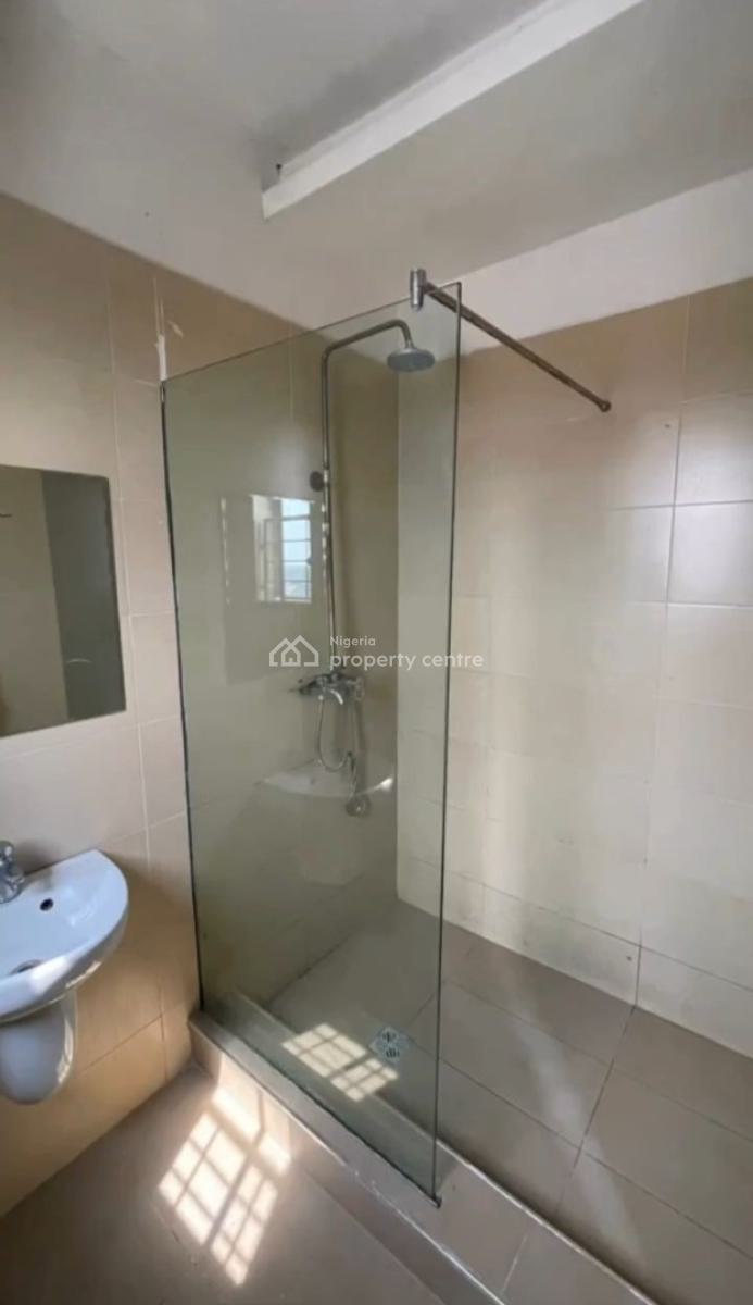 Serviced 3 Bedroom Apartment, 2nd Toll Gate, Lekki, Lagos, Flat / Apartment for Sale