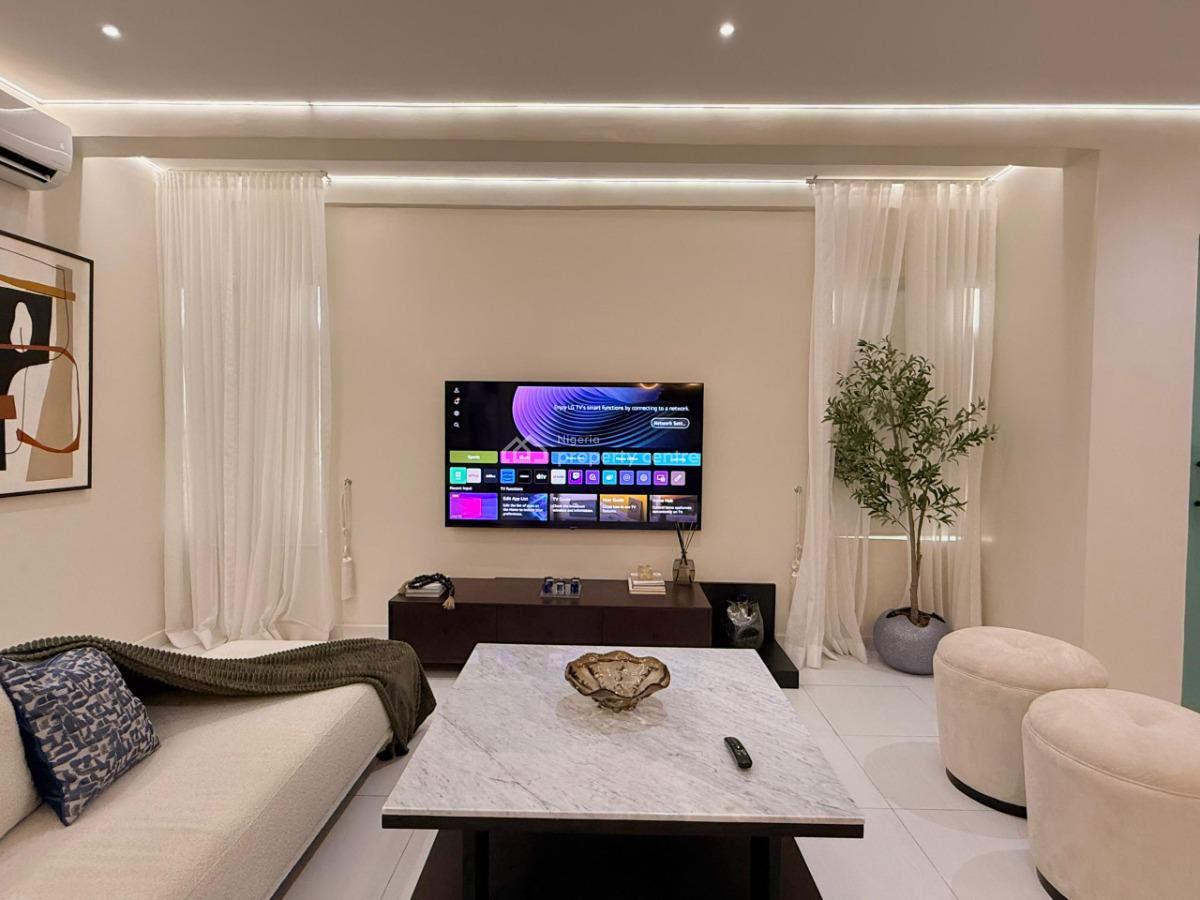 Cozy 2bedroom Apartment, Lekki Phase 1, Lekki, Lagos, Flat / Apartment Short Let