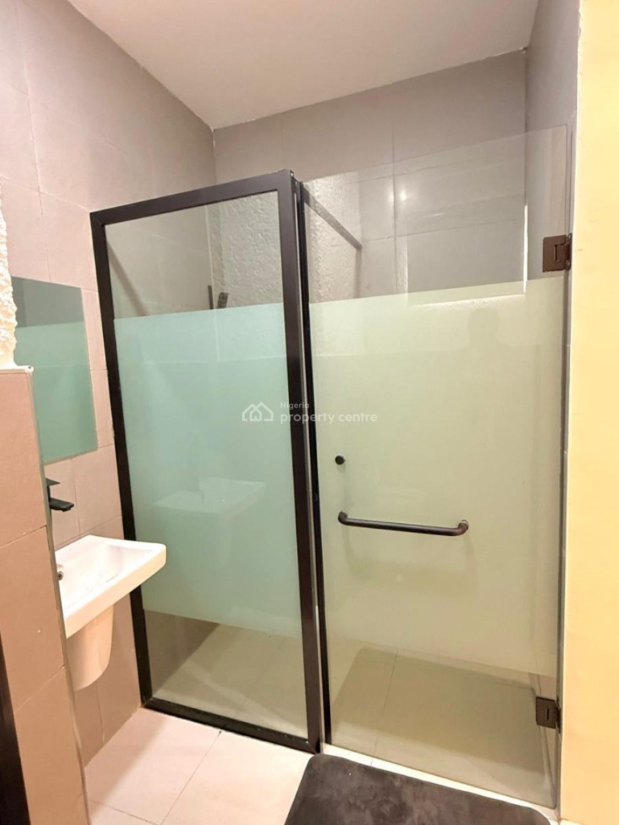 Cozy 2bedroom Apartment, Lekki Phase 1, Lekki, Lagos, Flat / Apartment Short Let