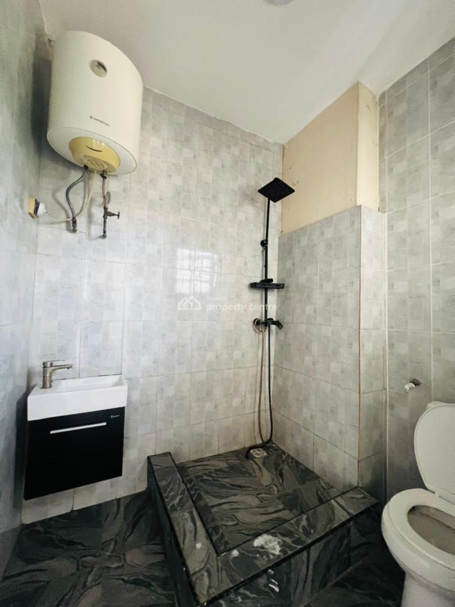 Well Built 3 Bedrooom Flat Now Available, Ikoyi, Lagos, Flat / Apartment for Rent