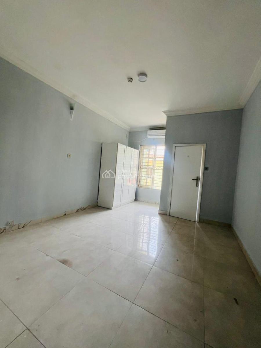 Well Built 3 Bedrooom Flat Now Available, Ikoyi, Lagos, Flat / Apartment for Rent