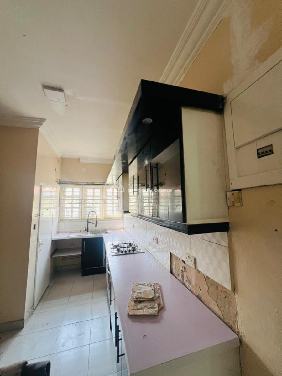 Well Built 3 Bedrooom Flat Now Available, Ikoyi, Lagos, Flat / Apartment for Rent