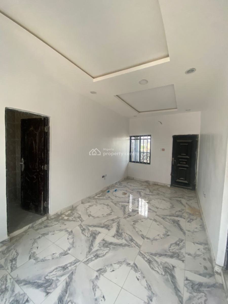 Affordable Mini Flat in a Serene Environment, Alashela Estate, Ogombo, Ajah, Lagos, Mini Flat (room and Parlour) for Rent