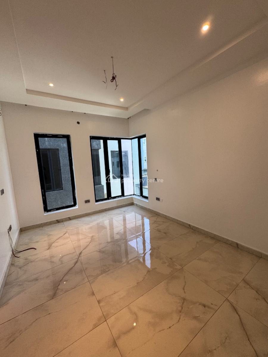 𝐍𝐄𝐖 4 𝐁𝐄𝐃𝐑𝐎𝐎𝐌 𝐒𝐄𝐌𝐈 𝐃𝐄𝐓𝐀𝐂𝐇𝐄𝐃 𝐃𝐔𝐏𝐋𝐄𝐗, Victoria Island (vi), Lagos, Semi-detached Duplex for Rent