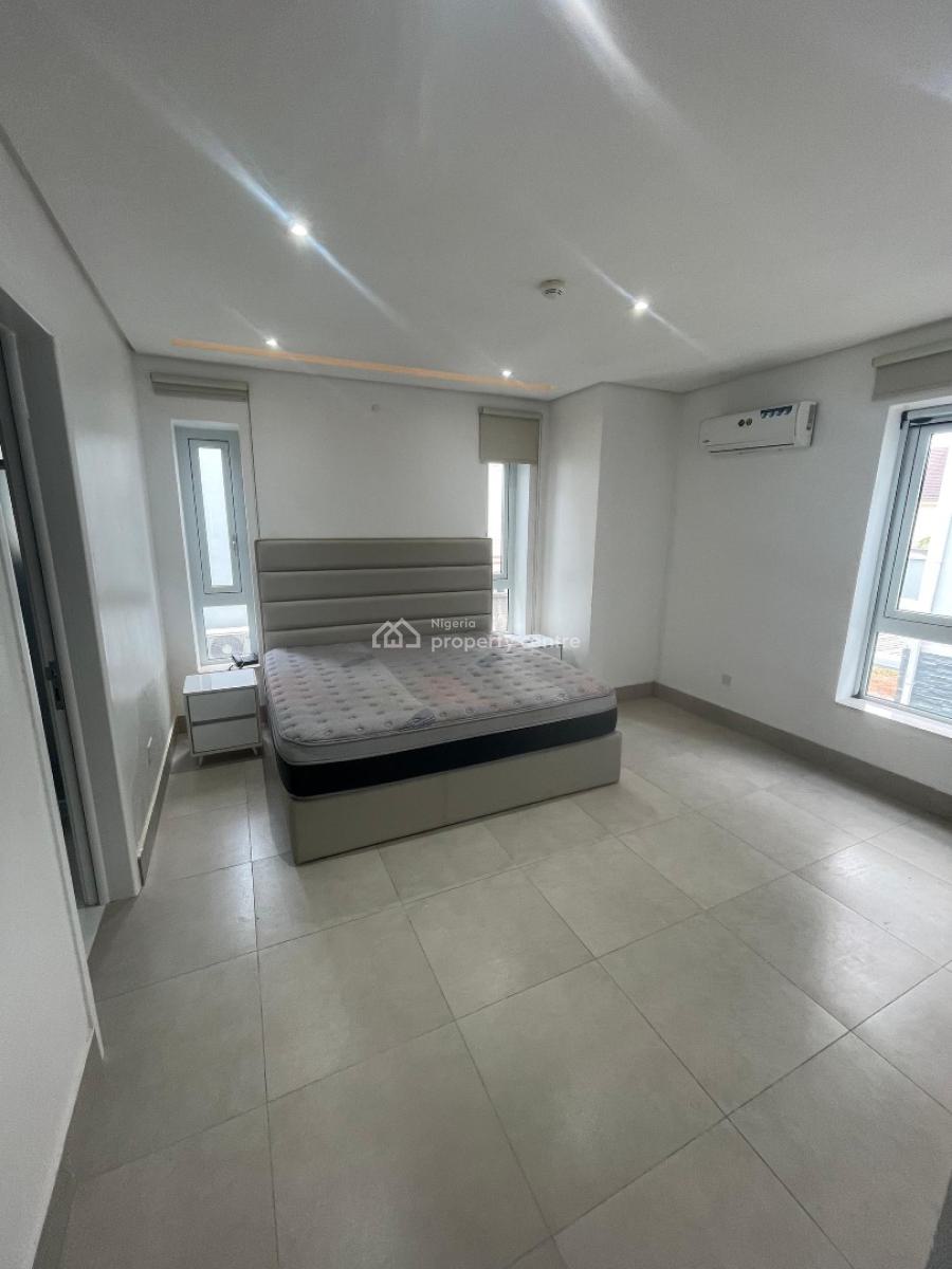3 Bedroom Nicely Furnished Flat with Bq, Banana Island, Ikoyi, Lagos, Flat / Apartment for Rent
