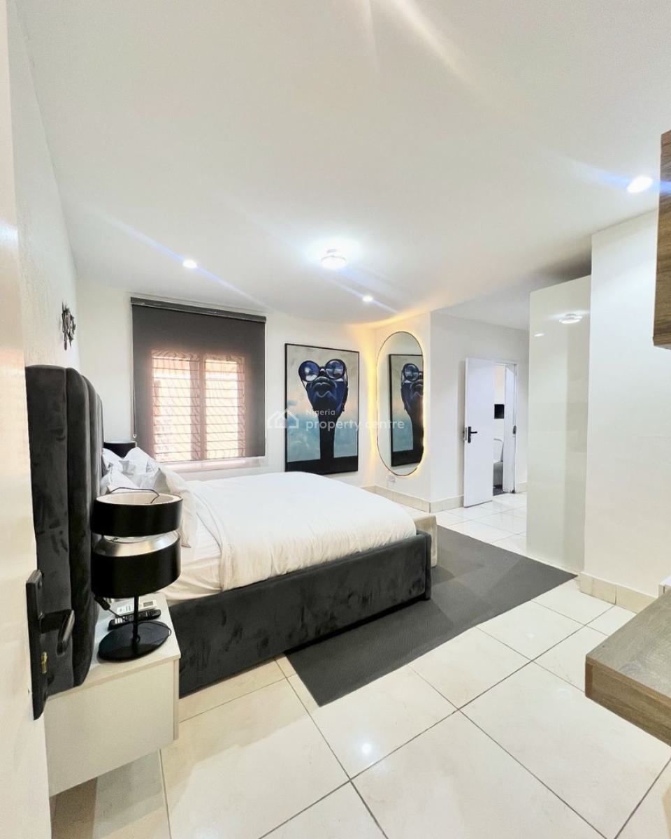 Luxury 2 Bedroom Apartment with Snooker, Lekki Phase 1, Lekki, Lagos, Flat / Apartment Short Let