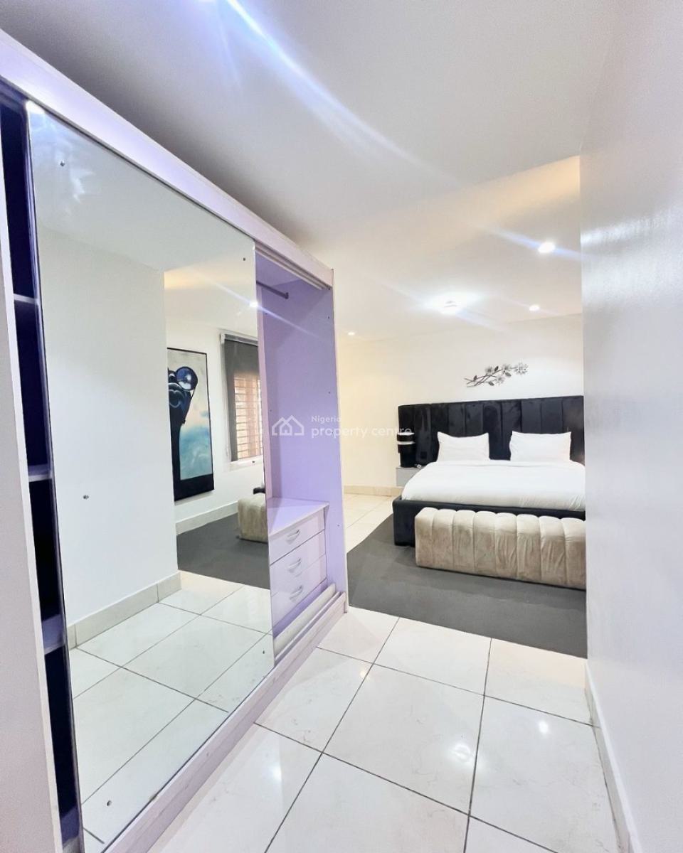 Luxury 2 Bedroom Apartment with Snooker, Lekki Phase 1, Lekki, Lagos, Flat / Apartment Short Let