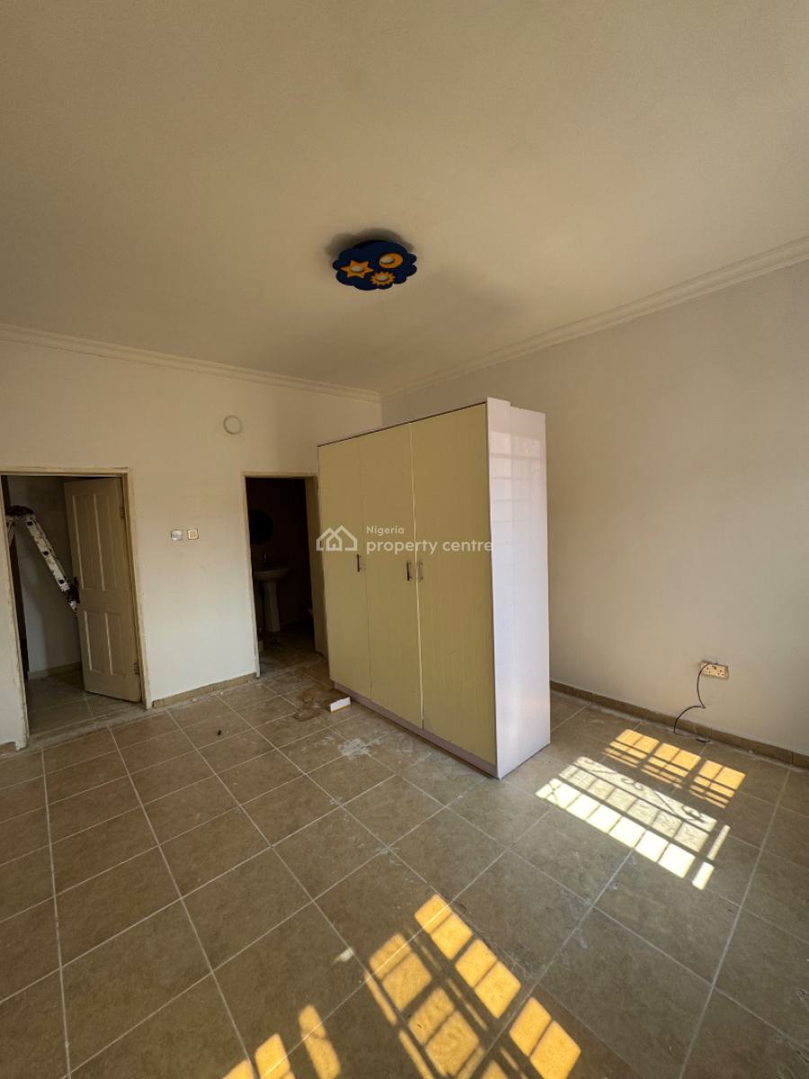 𝐖𝐄𝐋𝐋 𝐌𝐀𝐈𝐍𝐓𝐀𝐈𝐍𝐄𝐃 2 𝐁𝐄𝐃𝐑𝐎𝐎𝐌 𝐀𝐏𝐀𝐑𝐓𝐌𝐄𝐍𝐓, Victoria Island (vi), Lagos, Flat / Apartment for Rent