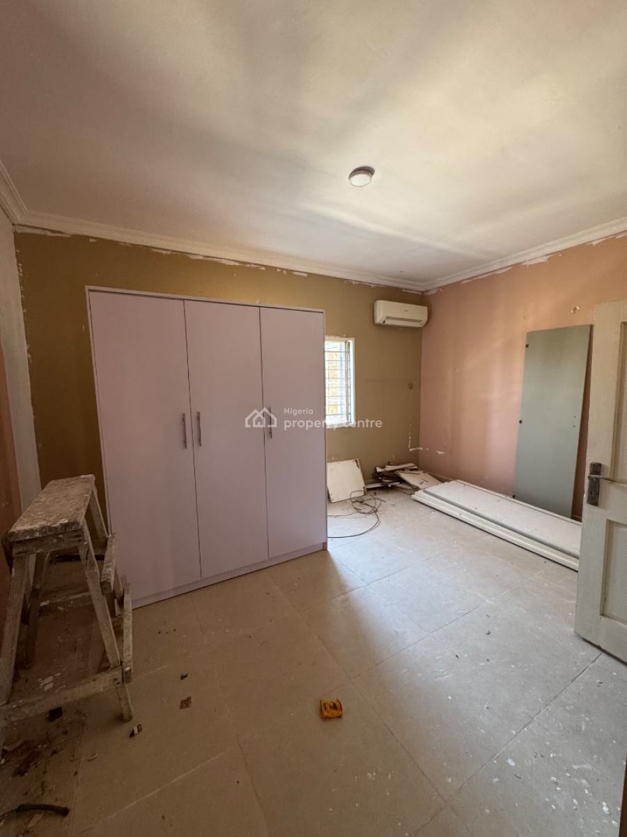 𝐖𝐄𝐋𝐋 𝐌𝐀𝐈𝐍𝐓𝐀𝐈𝐍𝐄𝐃 2 𝐁𝐄𝐃𝐑𝐎𝐎𝐌 𝐀𝐏𝐀𝐑𝐓𝐌𝐄𝐍𝐓, Victoria Island (vi), Lagos, Flat / Apartment for Rent