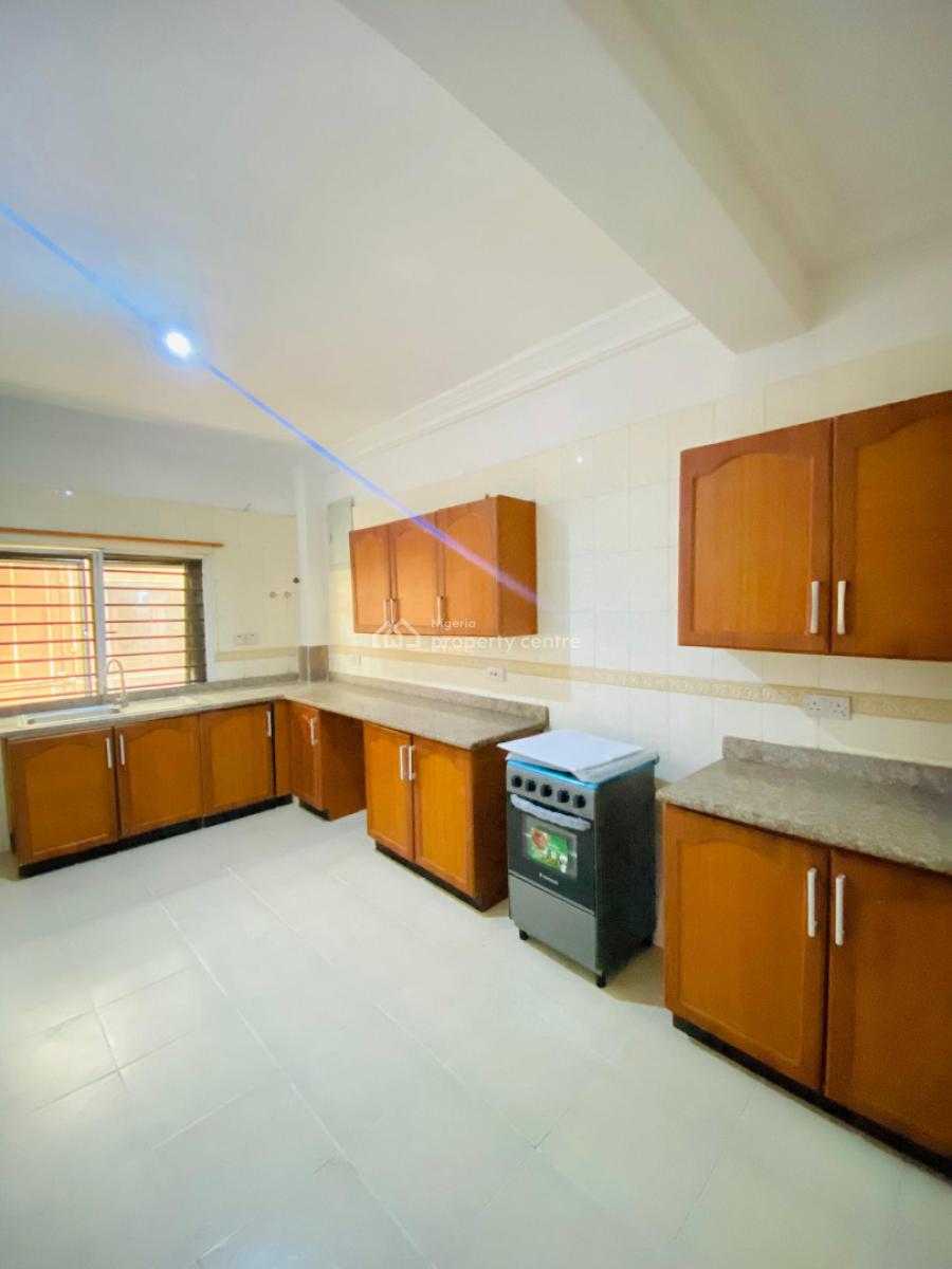 3 Bedroom Fully Fitted Apartment with a Bq in a Secure Estate, Lekki Phase 1, Lekki, Lagos, Flat / Apartment for Rent