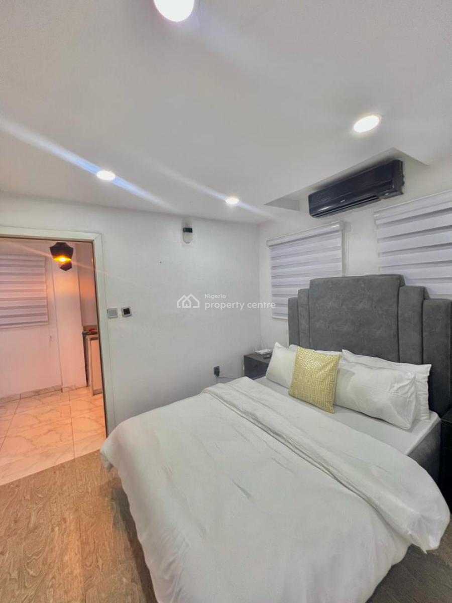 Lovely  1bedroom  Apartment, Lekki Phase 1, Lekki, Lagos, Mini Flat (room and Parlour) Short Let