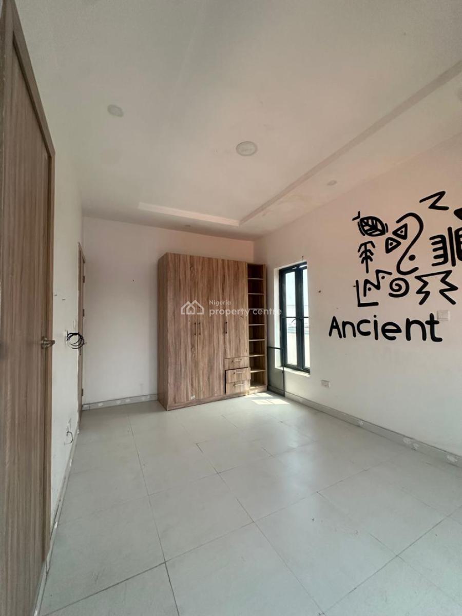 2 Bedroom Apartment Available, Agungi, Lekki, Lagos, Flat / Apartment for Rent
