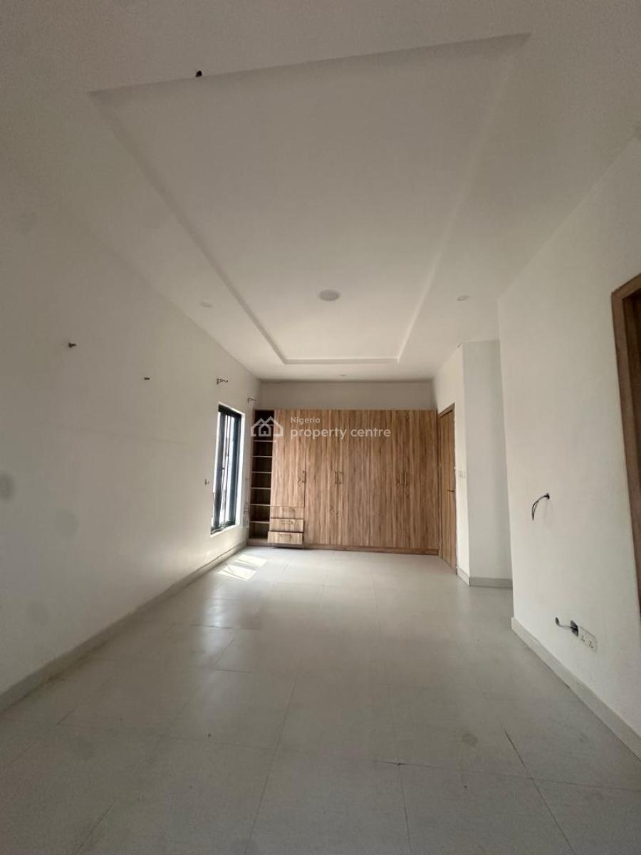 2 Bedroom Apartment Available, Agungi, Lekki, Lagos, Flat / Apartment for Rent