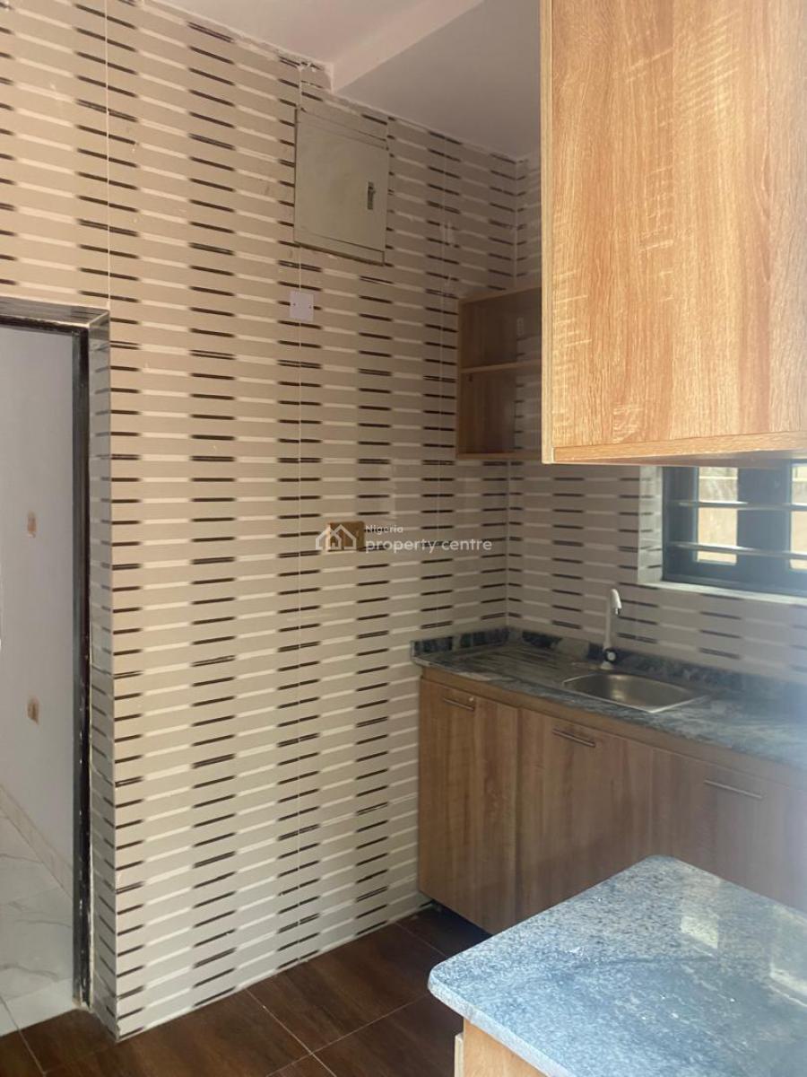 3 Bedroom  Extension  Newly Built, Omole Phase 2, Ikeja, Lagos, Flat / Apartment for Rent