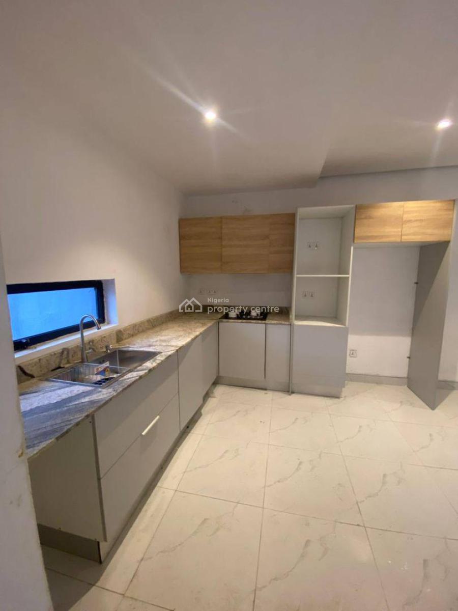 Luxury 2 Bedroom Maisonette Apartments, Lekki Phase 1, Lekki, Lagos, Flat / Apartment for Rent