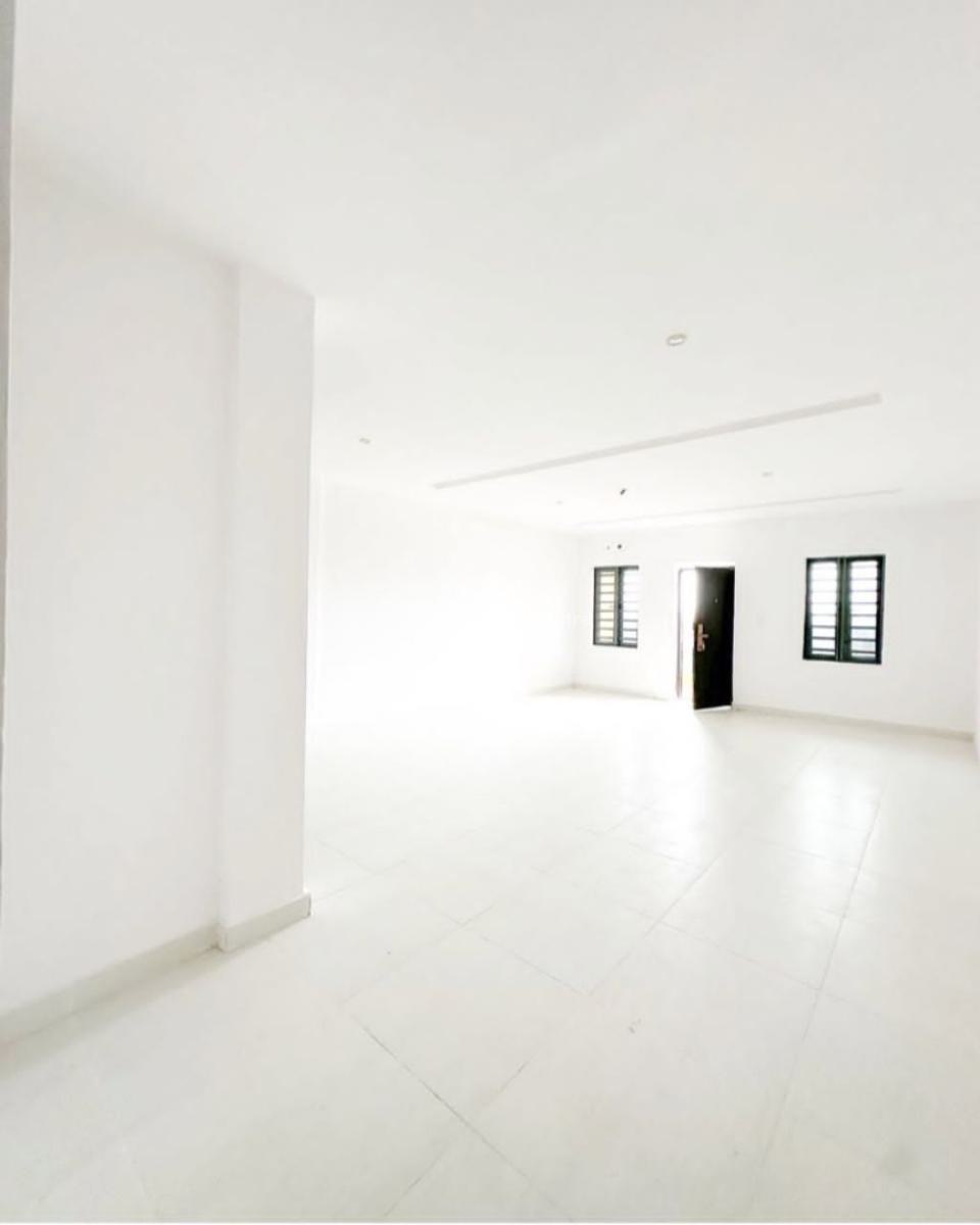 Lovely 2 Bedroom Serviced Apartment with Swimming Pool, Lekki Phase 1, Lekki, Lagos, Flat / Apartment for Sale