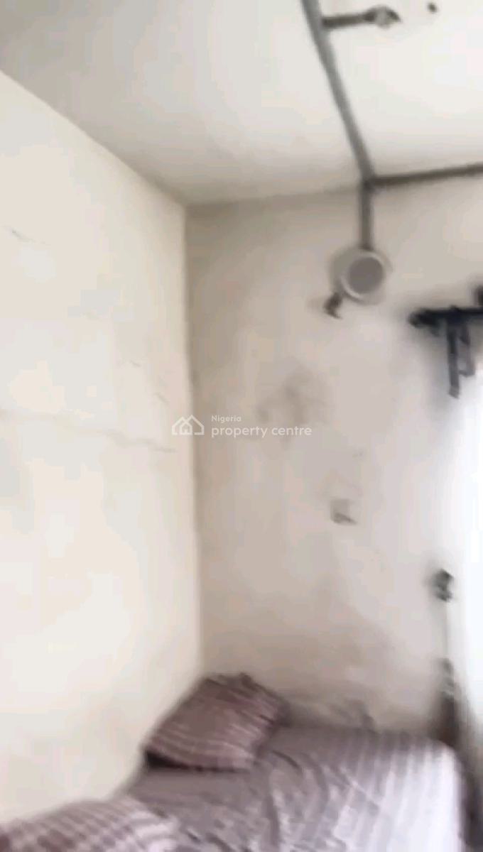 a Relatively New and Standard Self Contain, Groundfloor, Off Pedro Road, Shomolu, Lagos, Self Contain (single Rooms) for Rent
