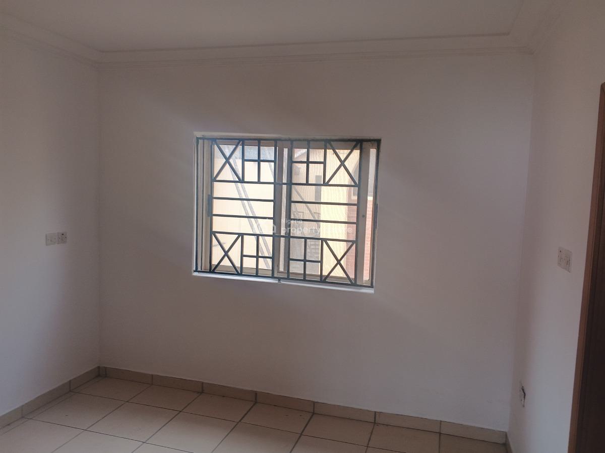 2 Bedrooms Serviced Townhouse in a Compound of 7 Units, Off Admiralty Way, Lekki Phase 1, Lekki, Lagos, House for Rent