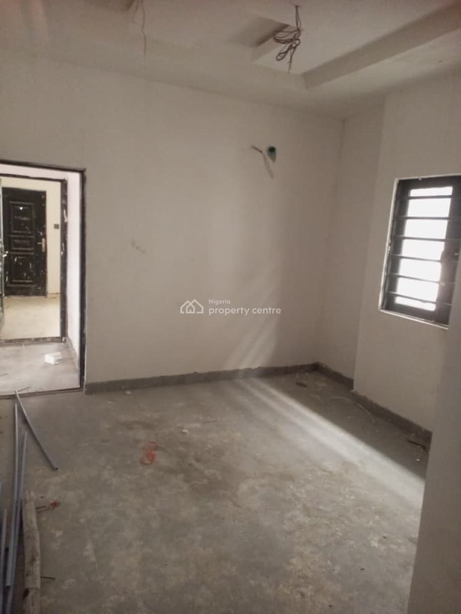 Clean and Spacious Mini Flat Available, Off Mobil Road, Ilaje, Ajah, Lagos, Mini Flat (room and Parlour) for Rent