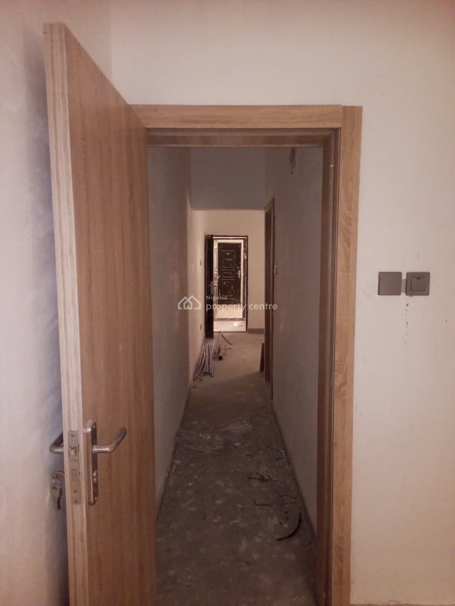 Clean and Spacious Mini Flat Available, Off Mobil Road, Ilaje, Ajah, Lagos, Mini Flat (room and Parlour) for Rent