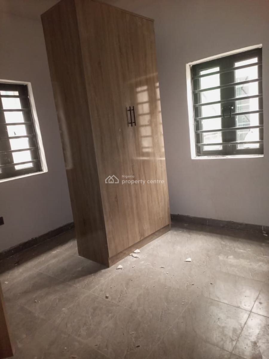 Clean and Spacious Mini Flat Available, Off Mobil Road, Ilaje, Ajah, Lagos, Mini Flat (room and Parlour) for Rent