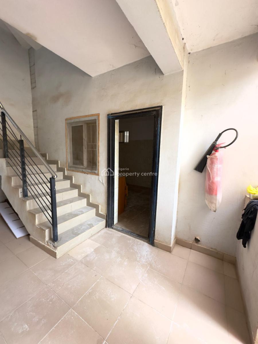 Two Bedroom Apartment, Gwarinpa Extension, Gwarinpa, Abuja, Flat / Apartment for Sale