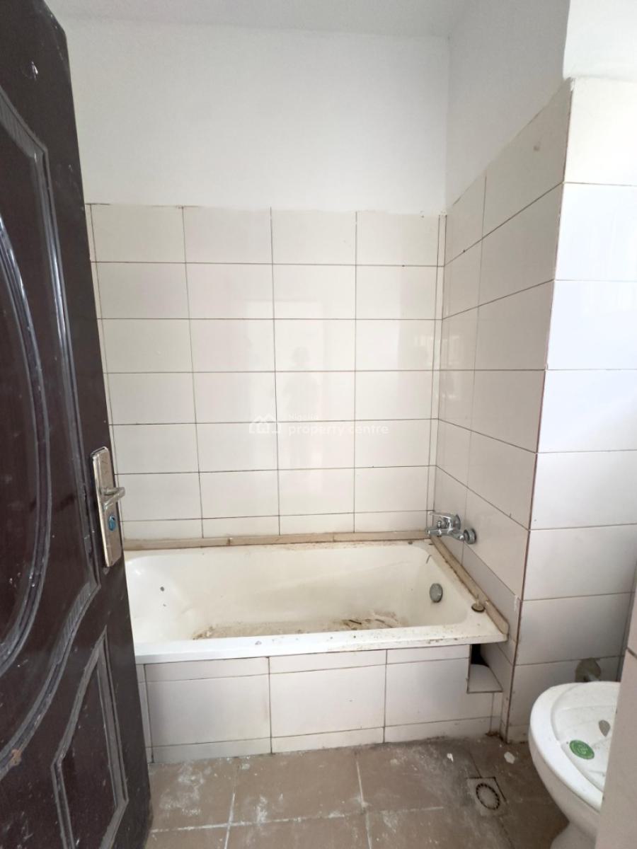 Two Bedroom Apartment, Gwarinpa Extension, Gwarinpa, Abuja, Flat / Apartment for Sale