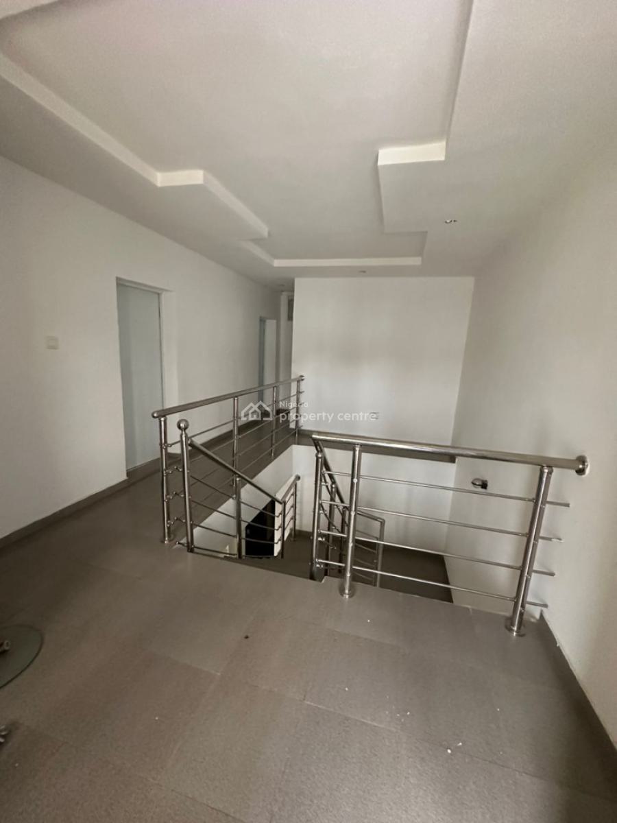 Nice 3 Bedrooms Gated Semidetached Duplex with Bq, Idu Industrial, Abuja, Semi-detached Duplex for Sale