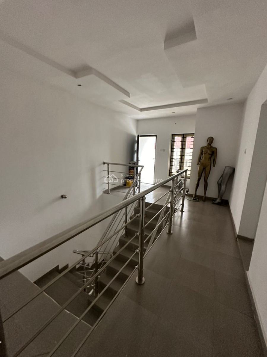 Nice 3 Bedrooms Gated Semidetached Duplex with Bq, Idu Industrial, Abuja, Semi-detached Duplex for Sale